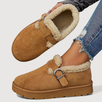 AUVIRA – COSY BUCKLE CLOGS