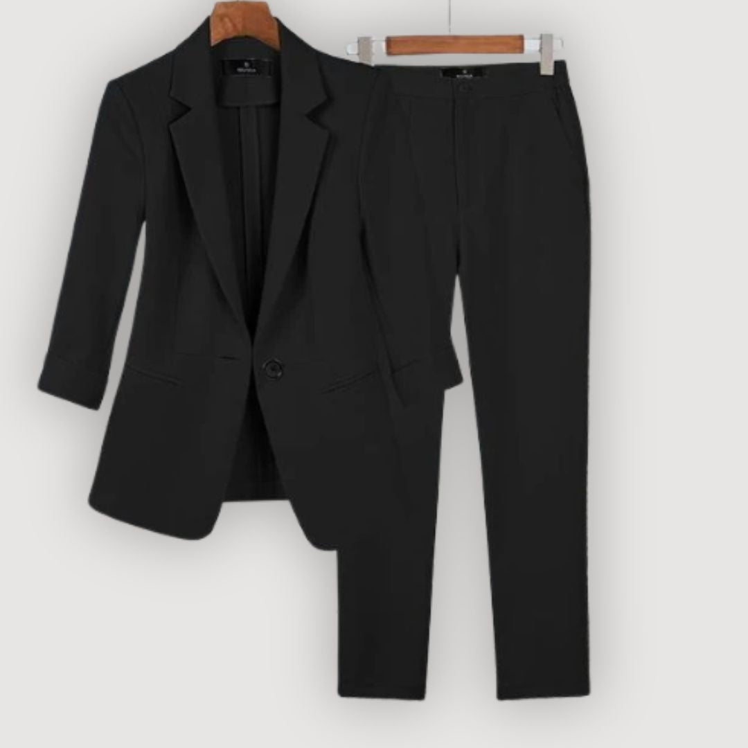 CLARA – TAILORED SUIT SET